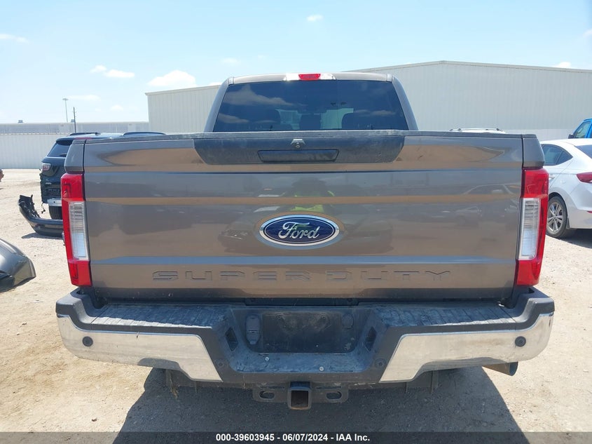 2019 Ford F-250 Xlt VIN: 1FT7W2A64KEC30402 Lot: 39603945