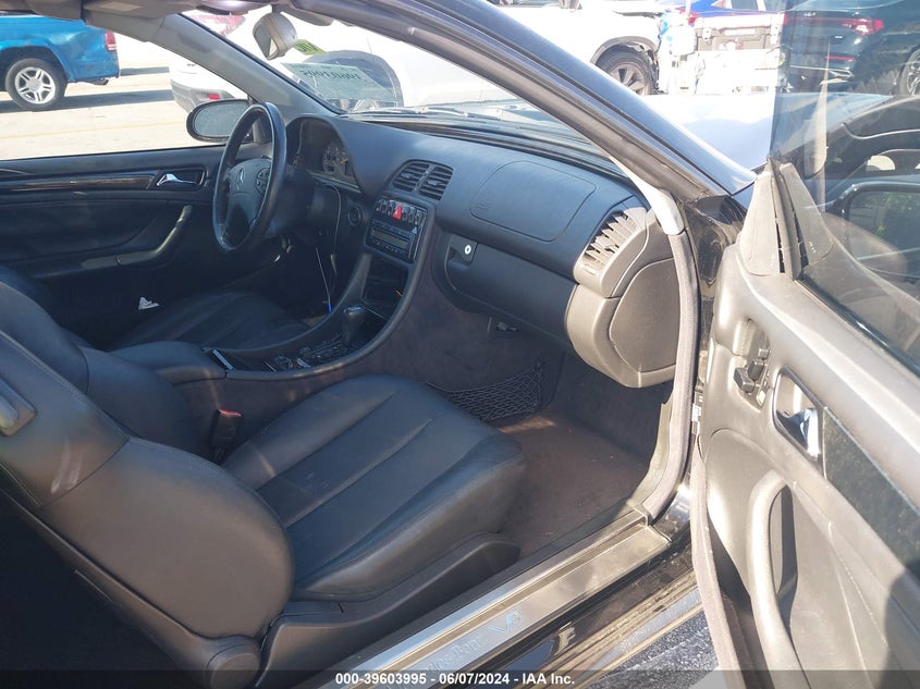 2000 Mercedes-Benz Clk 430 VIN: WDBLK70G8YT048612 Lot: 39603995