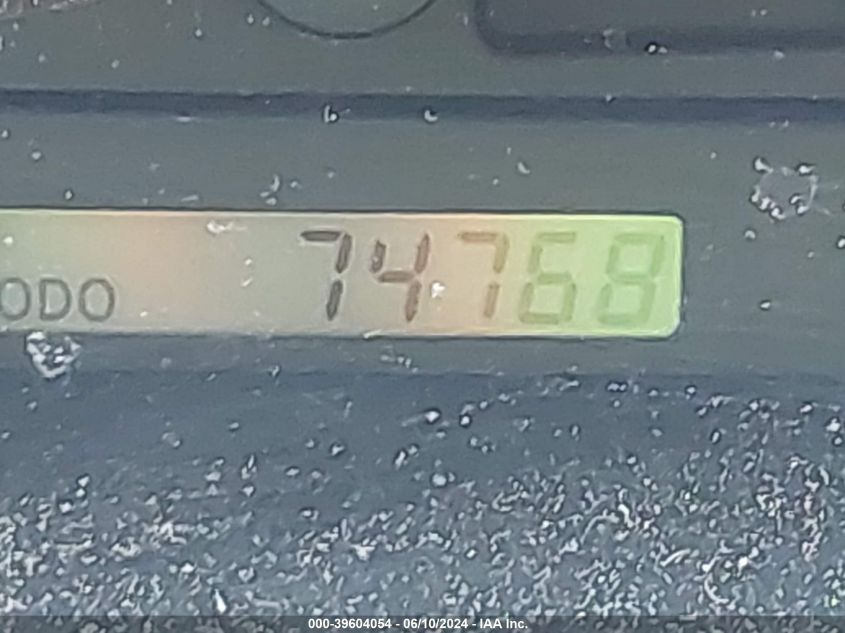 2003 Toyota Camry Xle VIN: JTDBE30KX30160839 Lot: 39604054