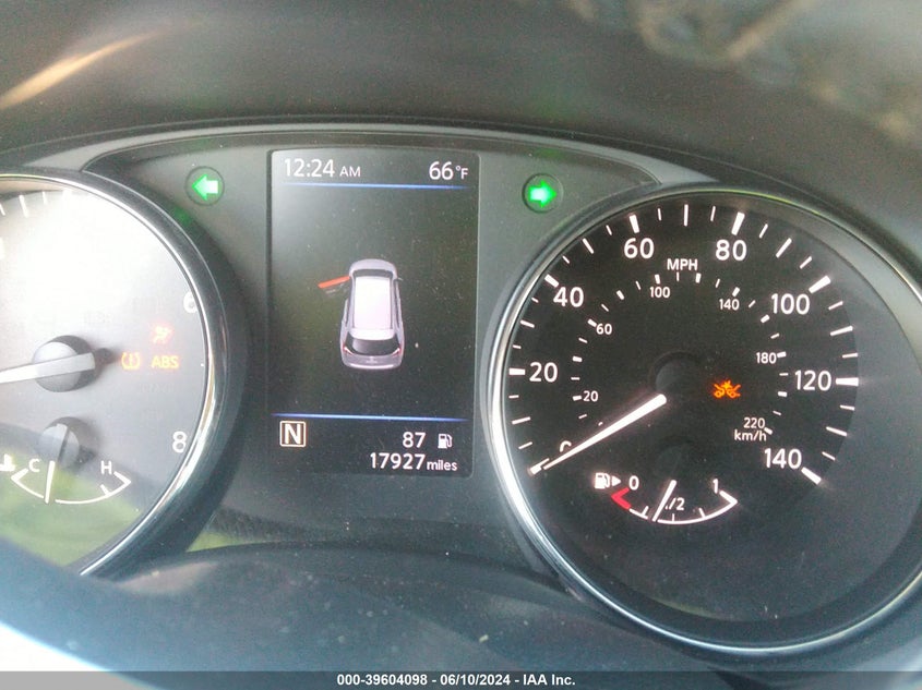 2018 Nissan Rogue Sv VIN: 5N1AT2MV0JC841339 Lot: 39604098