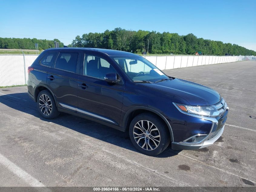 VIN JA4AD3A38JZ051868 2018 Mitsubishi Outlander, SE no.1