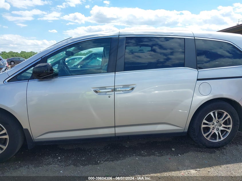 2013 Honda Odyssey Ex-L VIN: 5FNRL5H68DB084158 Lot: 39604306