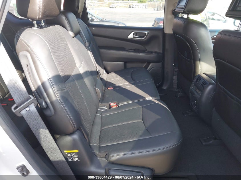 2014 Nissan Pathfinder Platinum VIN: 5N1AR2MM7EC625709 Lot: 39604429