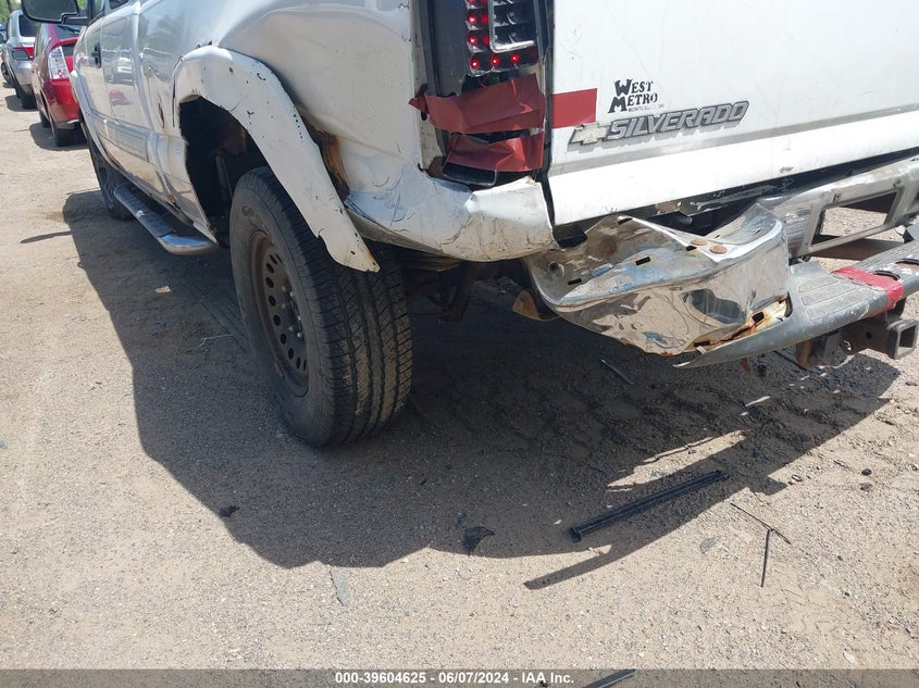 2004 Chevrolet Silverado 1500 Lt VIN: 1GCEK19T84E217727 Lot: 39604625