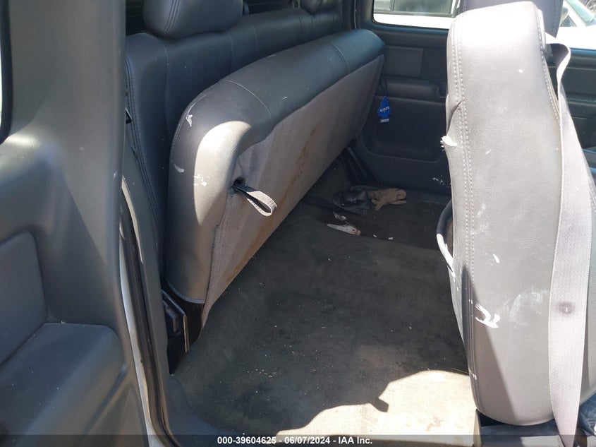 2004 Chevrolet Silverado 1500 Lt VIN: 1GCEK19T84E217727 Lot: 39604625