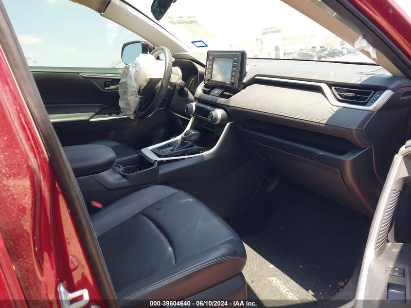 2019 TOYOTA RAV4 XLE PREMIUM - 2T3C1RFV1KC027225