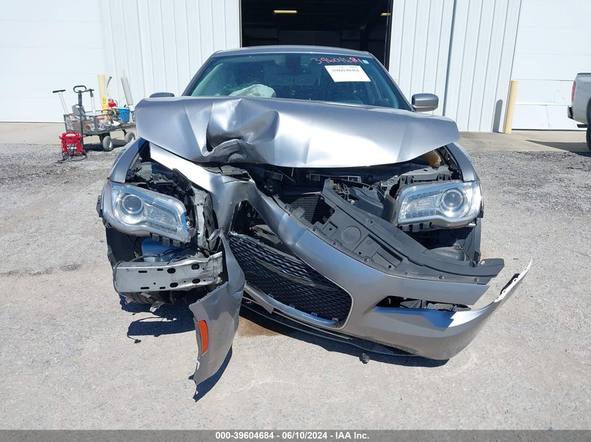 2015 CHRYSLER 300 LIMITED - 2C3CCAAG0FH833036