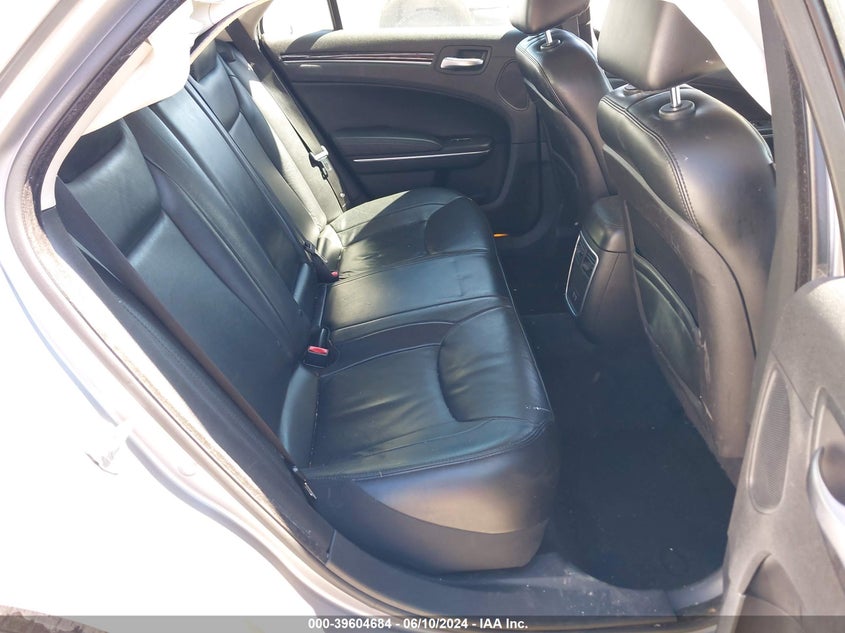 2015 CHRYSLER 300 LIMITED - 2C3CCAAG0FH833036