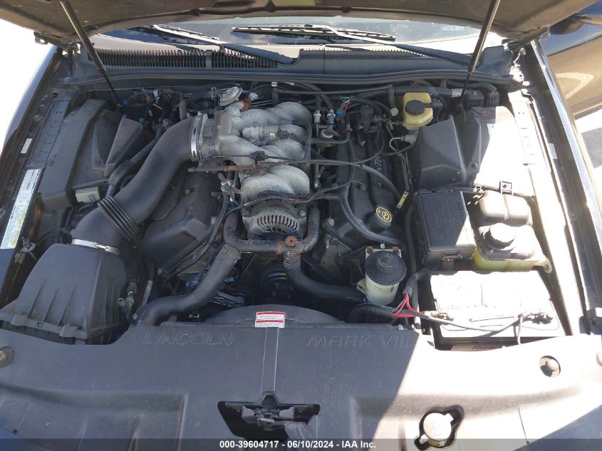 1998 Lincoln Mark Viii Lsc VIN: 1LNFM92V2WY672210 Lot: 39604717
