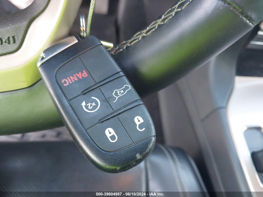 2015 Jeep Grand Cherokee Overland VIN: 1C4RJECG6FC783794 Lot: 39604987