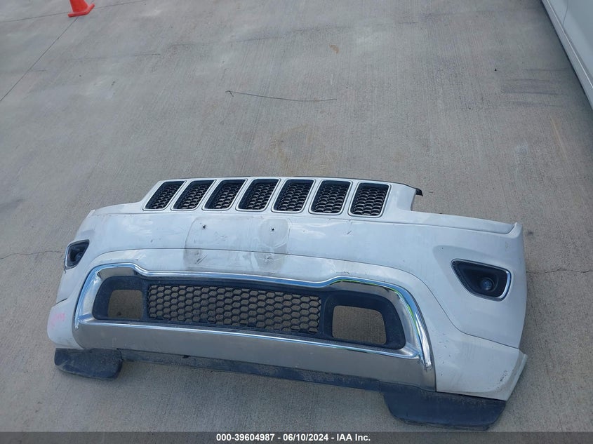 2015 Jeep Grand Cherokee Overland VIN: 1C4RJECG6FC783794 Lot: 39604987