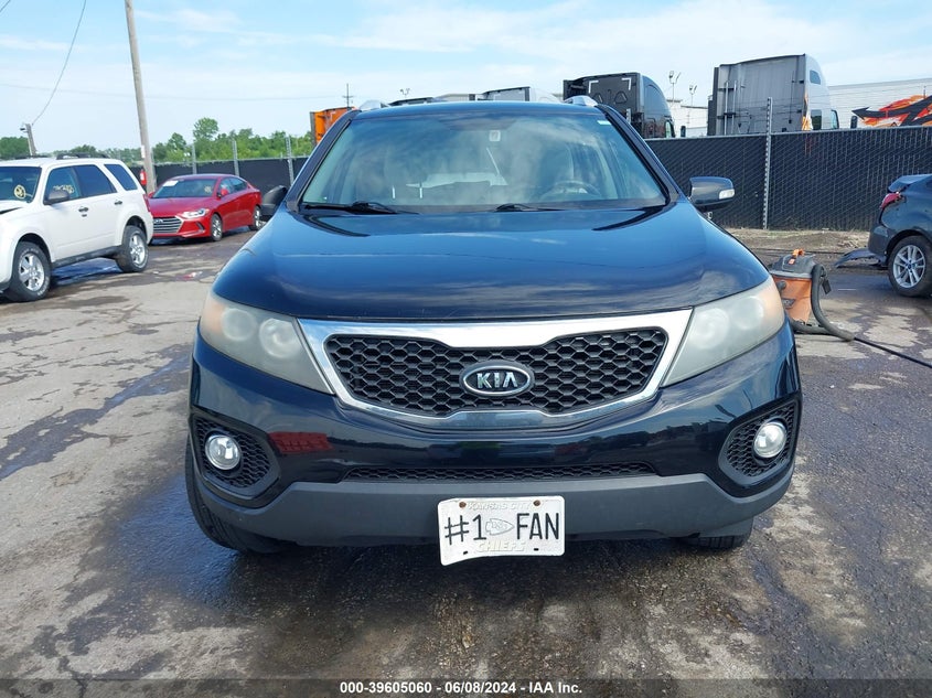 2011 Kia Sorento Lx VIN: 5XYKT3A18BG043054 Lot: 39605060