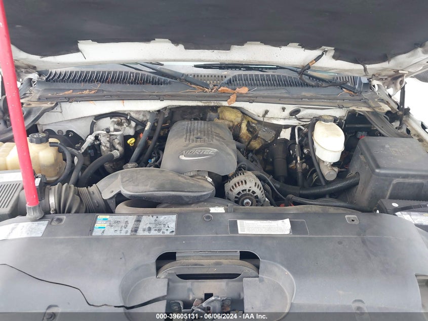 2003 Chevrolet Silverado C2500 Heavy Duty VIN: 1GBHC24U53E325161 Lot: 39605131