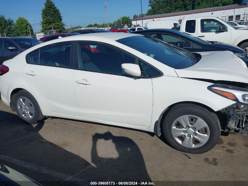 2018 Kia Forte Lx VIN: 3KPFK4A74JE229409 Lot: 39605173