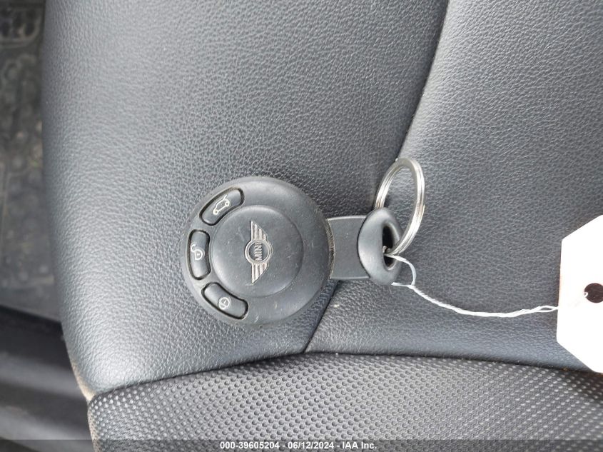 2012 Mini Cooper VIN: WMWZN3C5XCT134323 Lot: 39605204