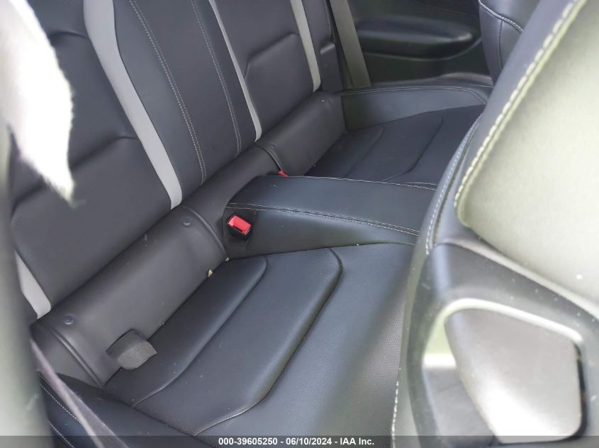 2017 Chevrolet Camaro 2Lt VIN: 1G1FD1RS8H0169390 Lot: 39605250