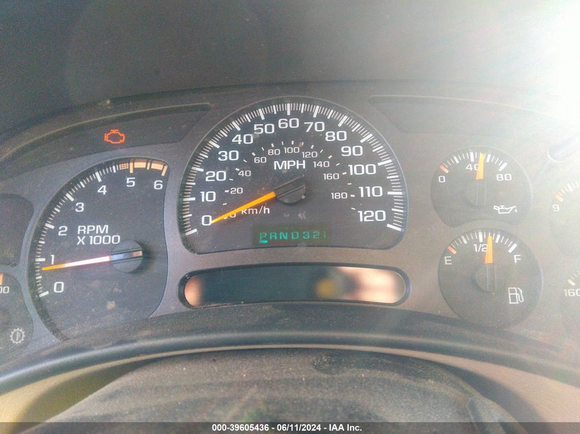 2004 Chevrolet Silverado K2500 Heavy Duty VIN: 1GCHK23GX4F229631 Lot: 39605436