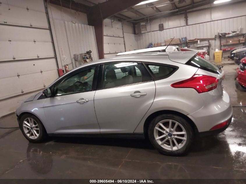 2017 Ford Focus Se VIN: 1FADP3K23HL247770 Lot: 39605494