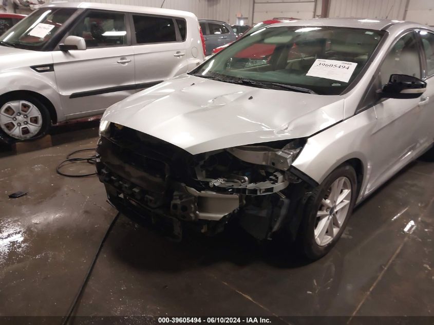 2017 Ford Focus Se VIN: 1FADP3K23HL247770 Lot: 39605494