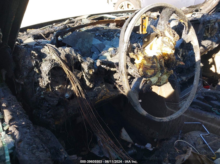 2005 Chevrolet Silverado 1500 Z71 VIN: 1GCEK19T95E205698 Lot: 39605503