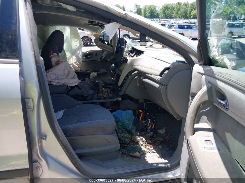 2014 CHEVROLET TRAVERSE LS - 1GNKRFKD5EJ140328