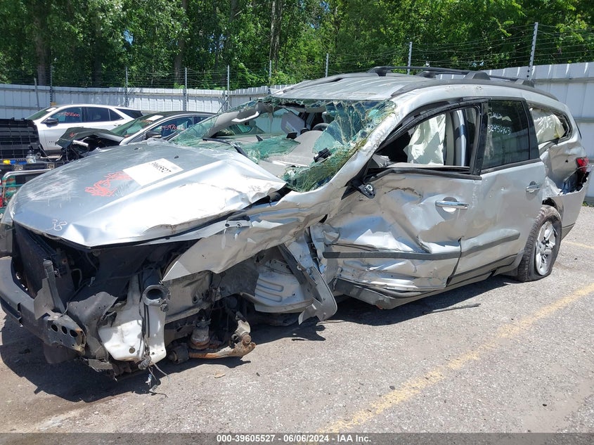 2014 CHEVROLET TRAVERSE LS - 1GNKRFKD5EJ140328