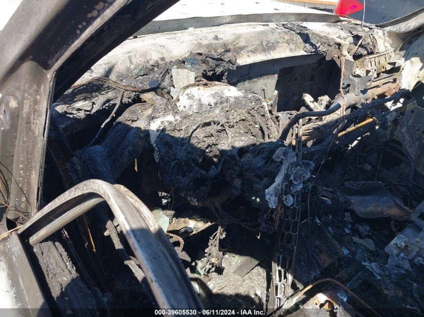 2014 GMC Sierra 2500Hd Sle VIN: 1GT120CG7EF142387 Lot: 39605530