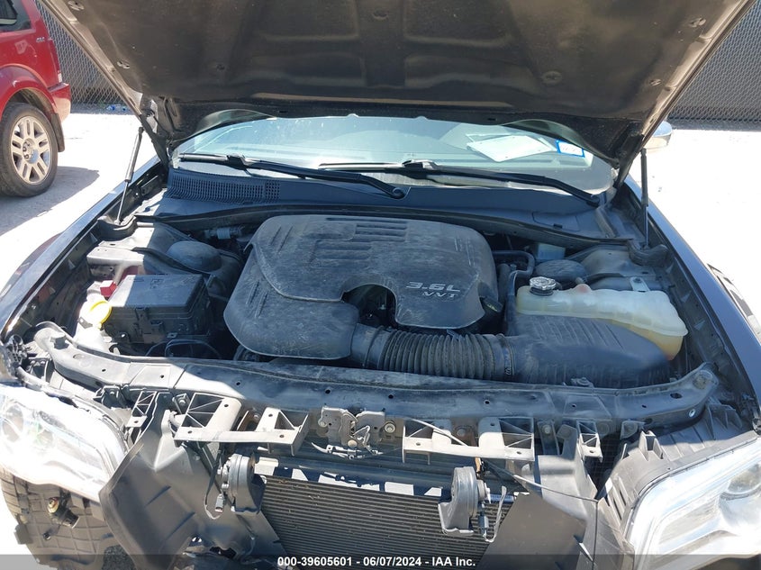 VIN 2C3CCAAGXKH589874 2019 CHRYSLER 300 TOURING