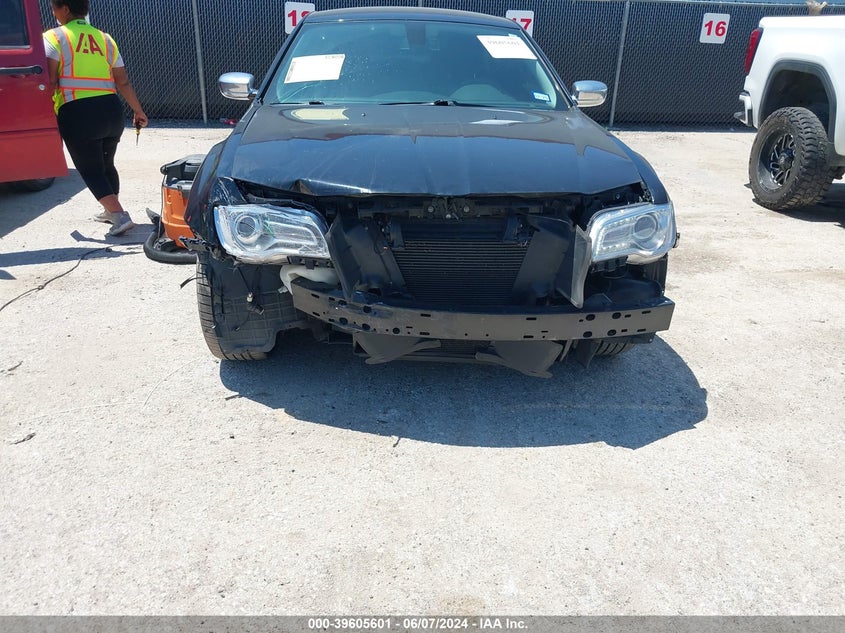VIN 2C3CCAAGXKH589874 2019 CHRYSLER 300 TOURING