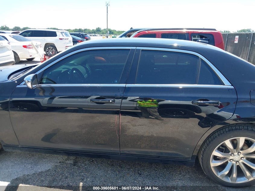 VIN 2C3CCAAGXKH589874 2019 CHRYSLER 300 TOURING