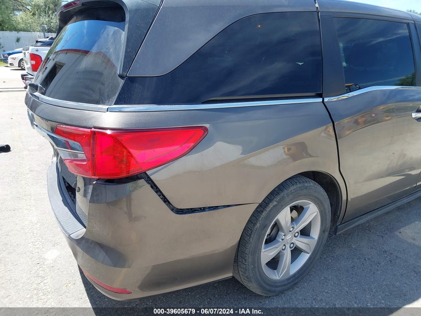 2018 Honda Odyssey Ex-L VIN: 5FNRL6H70JB087596 Lot: 39605679