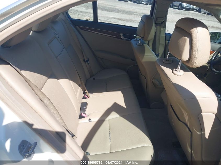 2011 Mercedes-Benz C 300 Luxury 4Matic/Sport 4Matic VIN: WDDGF8BB2BR147354 Lot: 39605792