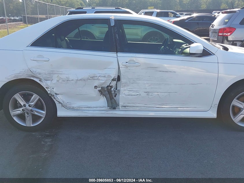 2014 Toyota Camry Se VIN: 4T1BF1FK0EU340024 Lot: 39605853