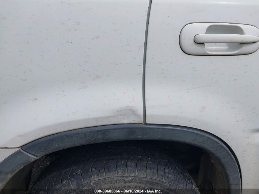 2000 Honda Cr-V Special Edition VIN: JHLRD187XYC031966 Lot: 39605866