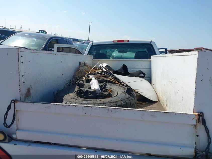 2001 Chevrolet Silverado C2500 VIN: 1GBGC24U51Z274486 Lot: 39605885