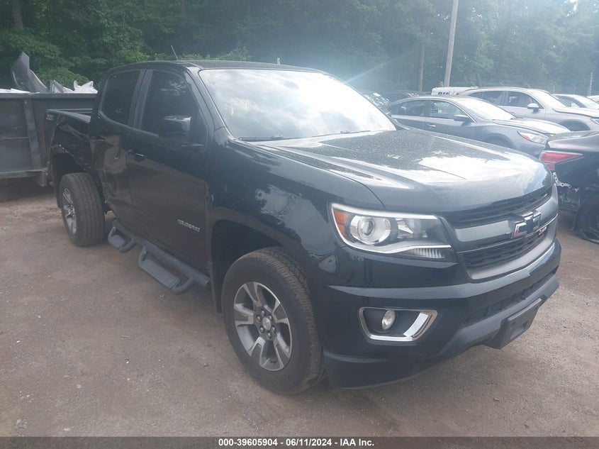 VIN 1GCGTDEN4J1108957 2018 CHEVROLET COLORADO Z71