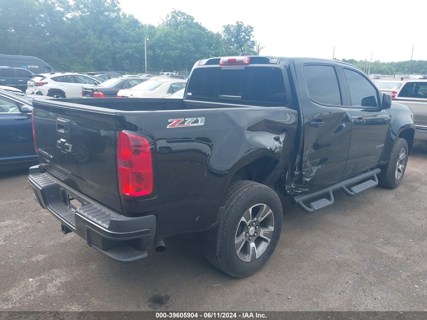 VIN 1GCGTDEN4J1108957 2018 CHEVROLET COLORADO Z71