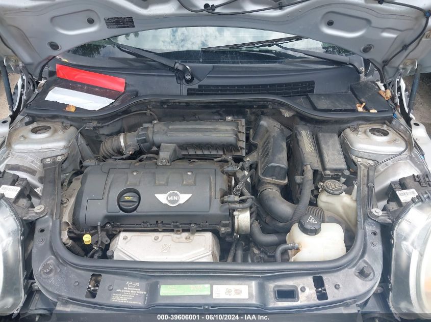 2010 Mini Cooper Clubman VIN: WMWML3C54ATX39452 Lot: 39606001