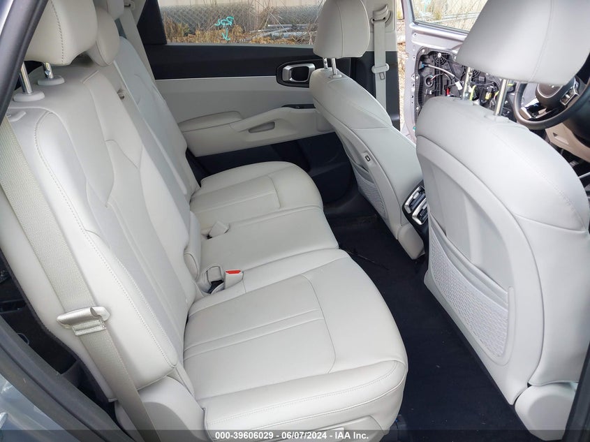 2023 Kia Sorento S VIN: 5XYRL4LC5PG168698 Lot: 39606029