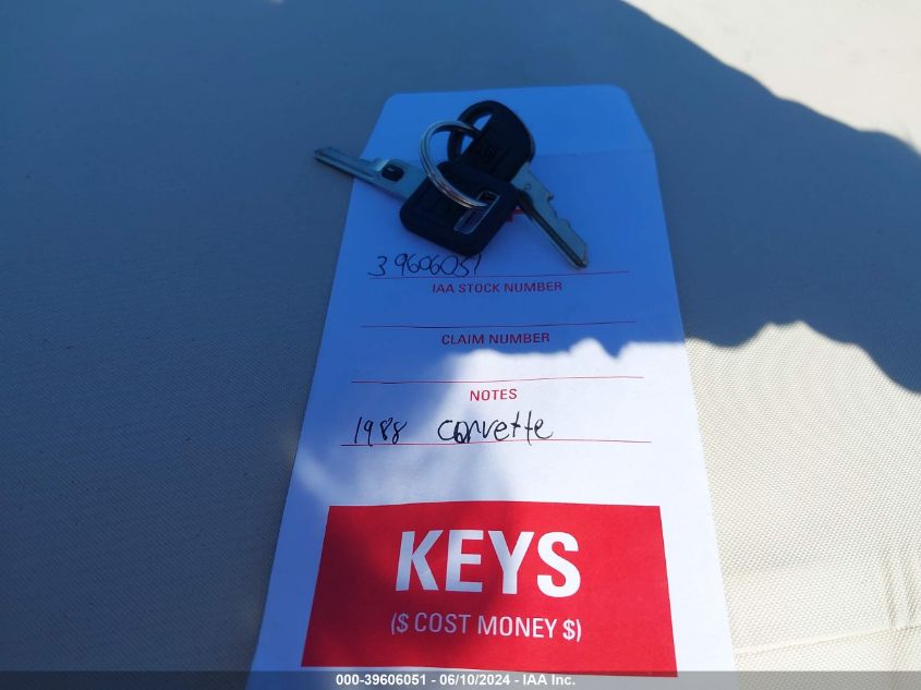 1988 Chevrolet Corvette VIN: 1G1YY3184J5113030 Lot: 39606051