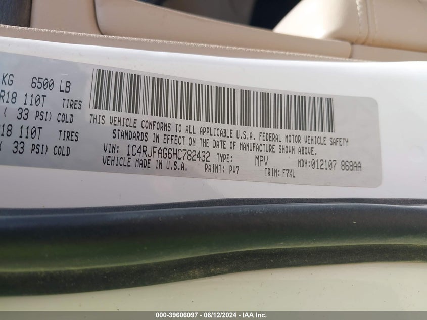 2017 Jeep Grand Cherokee Laredo 4X4 VIN: 1C4RJFAG6HC782432 Lot: 39606097