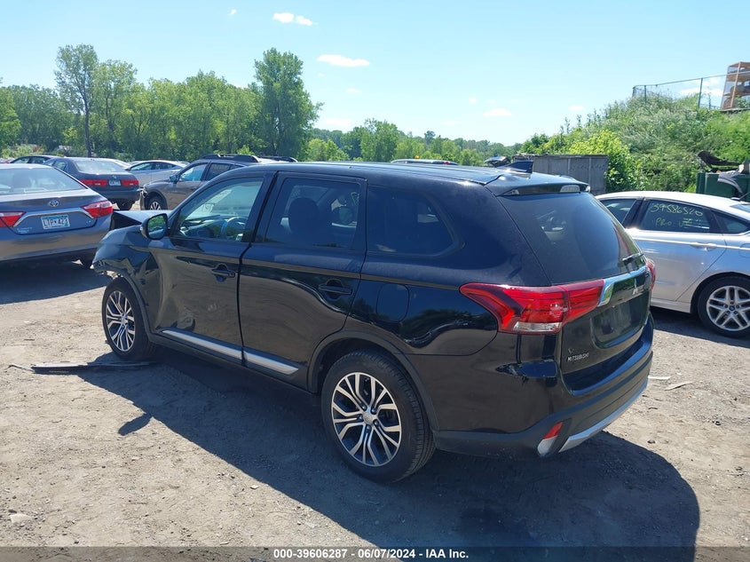 2017 MITSUBISHI OUTLANDER SE/SEL - JA4AZ3A39HZ026716