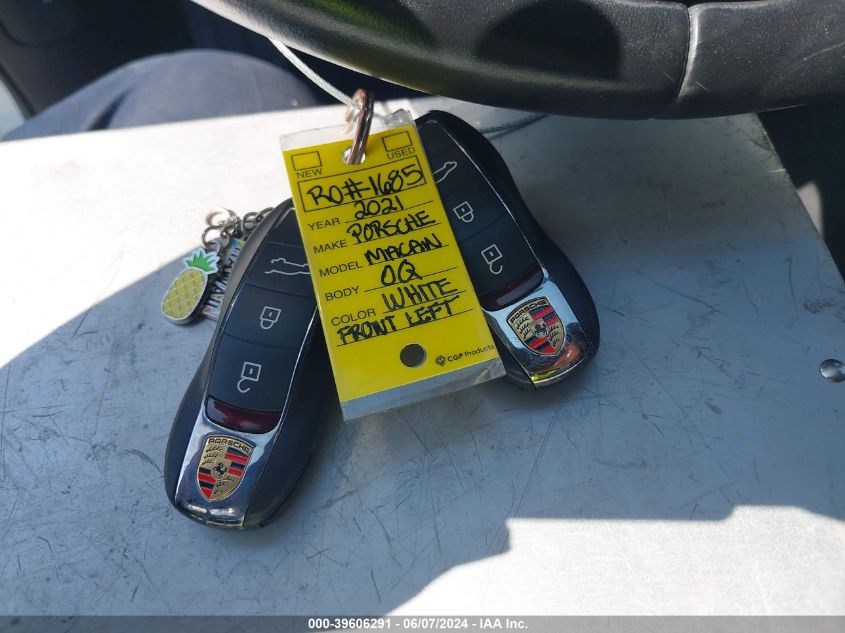 2021 PORSCHE MACAN GTS - WP1AG2A53MLB51102