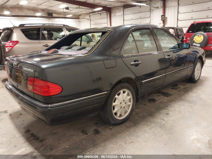 WDBJF25F3WA678657 1998 Mercedes-Benz E 300 Diesel