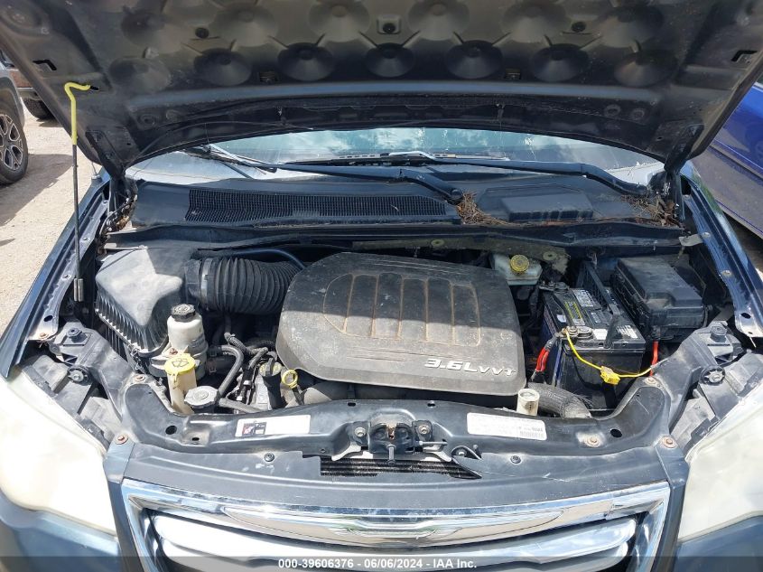 2013 Chrysler Town & Country Touring VIN: 2C4RC1BG5DR605786 Lot: 39606376