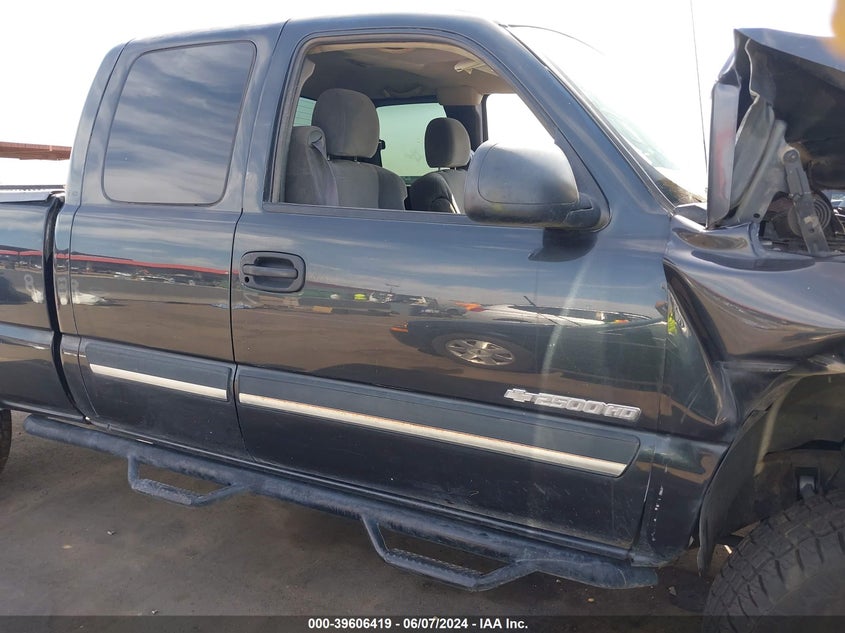 2004 Chevrolet Silverado 2500Hd Ls VIN: 1GCHK29U04E244870 Lot: 39606419