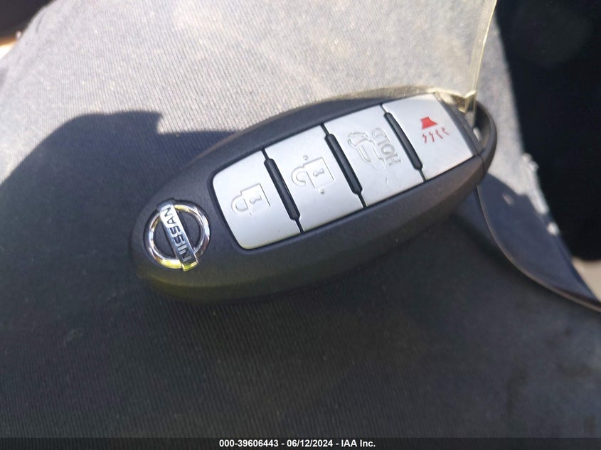 2016 Nissan Rogue Sv VIN: 5N1AT2MV9GC856978 Lot: 39606443