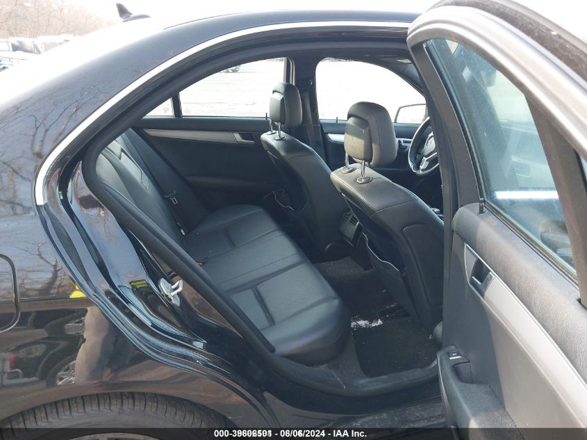 2014 Mercedes-Benz C 300 Luxury 4Matic/Sport 4Matic VIN: WDDGF8AB9EG219538 Lot: 39606501