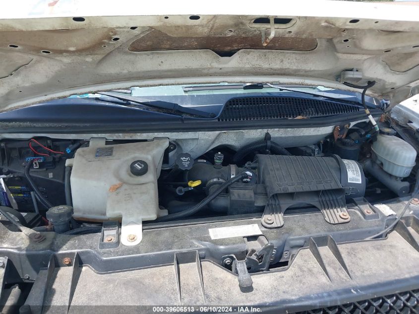 2004 Chevrolet Express G3500 VIN: 1GAHG39U041136000 Lot: 39606513