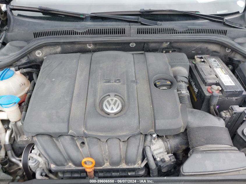 2013 VOLKSWAGEN JETTA 2.5L SE - 3VWDP7AJ2DM356849